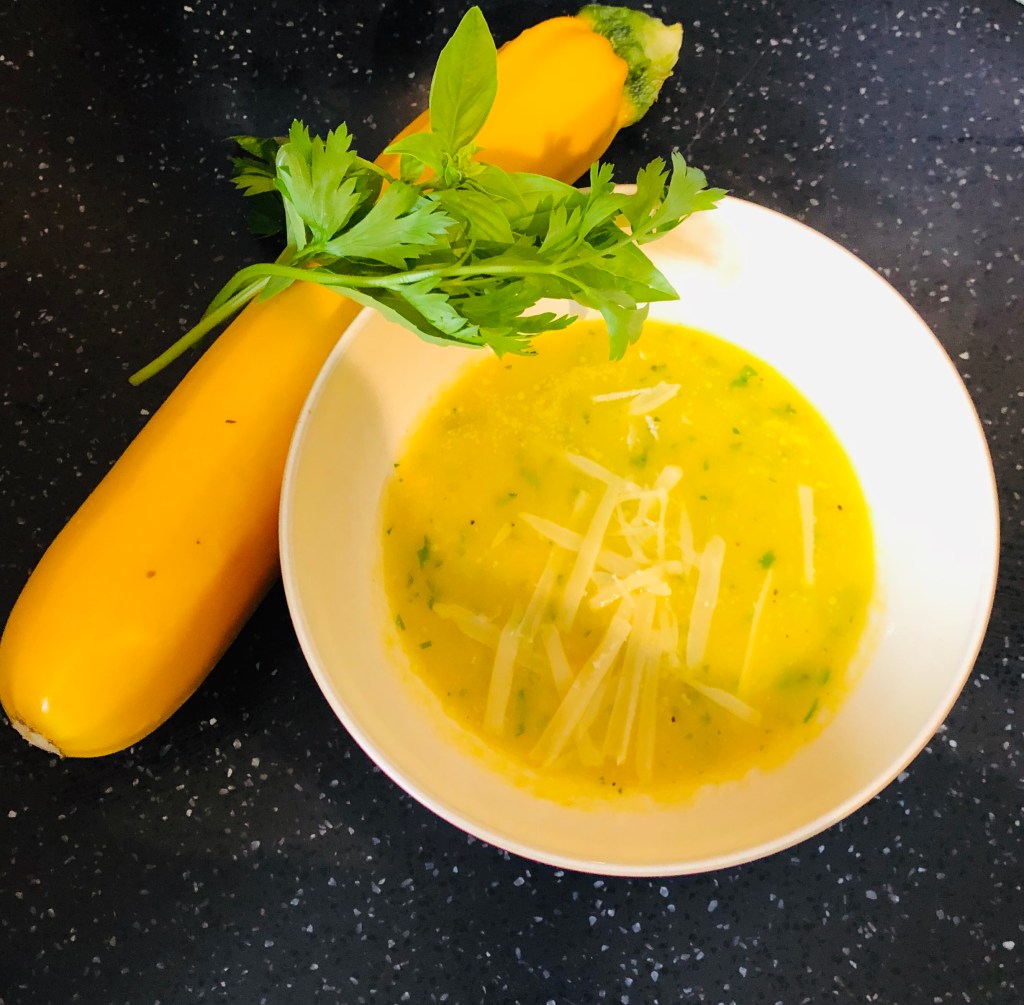 Courgette soup, new hens, stormy weather & Tussie&nbsp;Mussies.