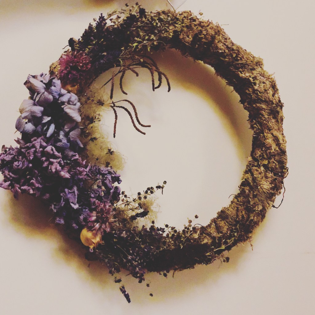 Mud, wreaths & the Winter&nbsp;season.
