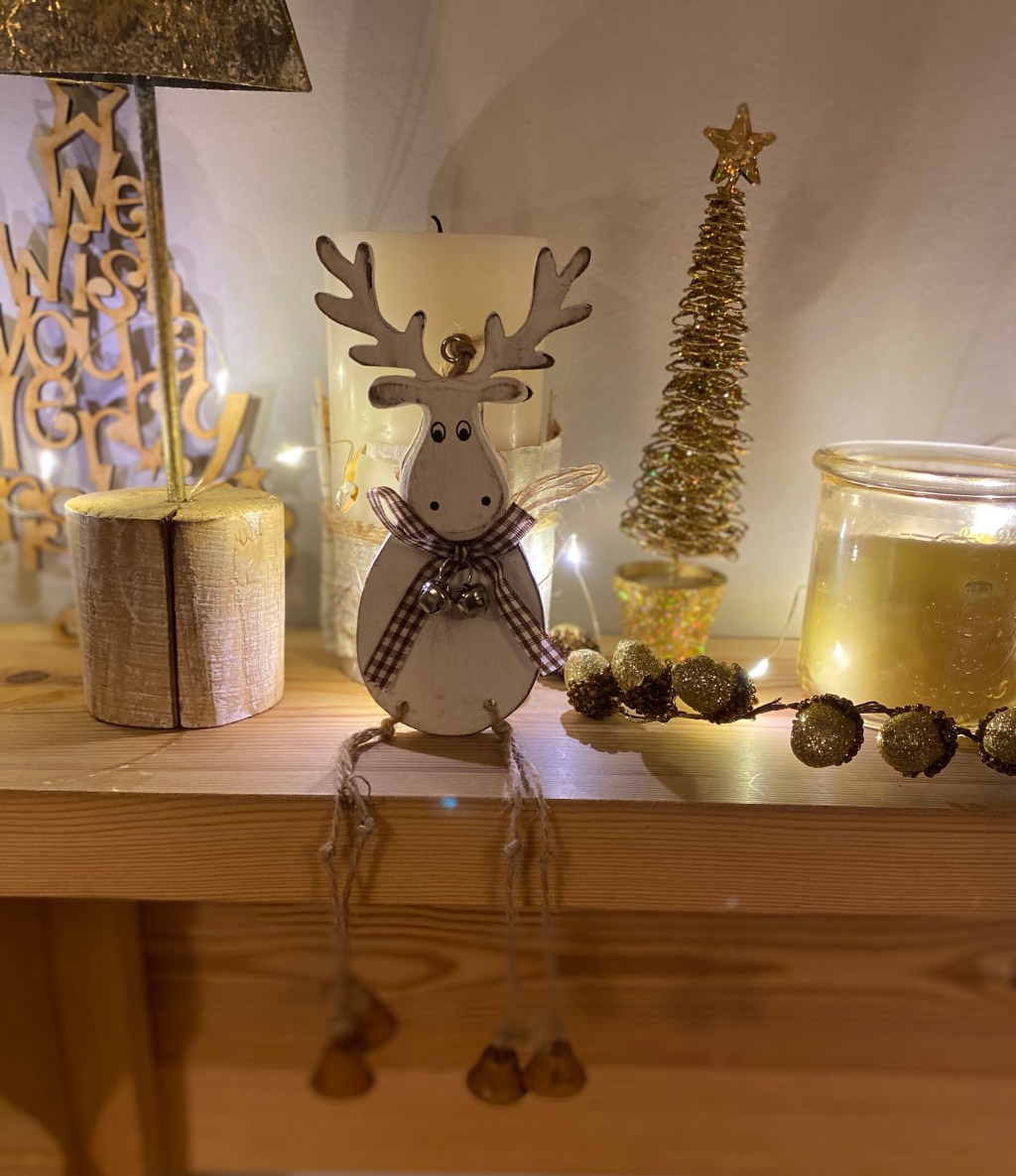 Christmas is coming, covid is still here & thieving&nbsp;gits!