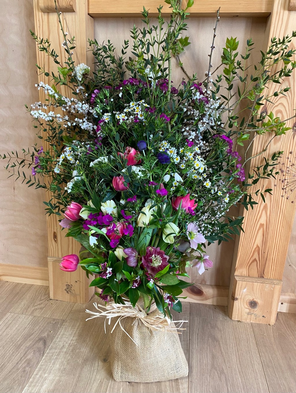 A few trips out, a couple of cream teas & flowers, flowers,&nbsp;flowers.